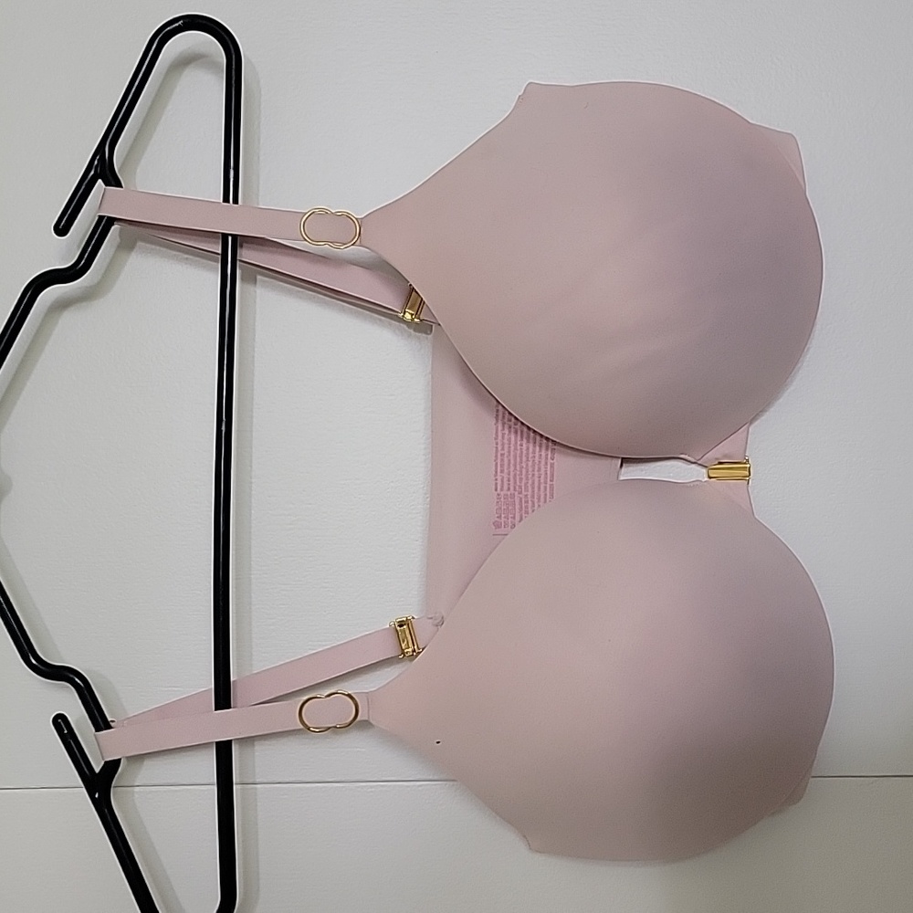 Victoria's Secret Bra size 38DD